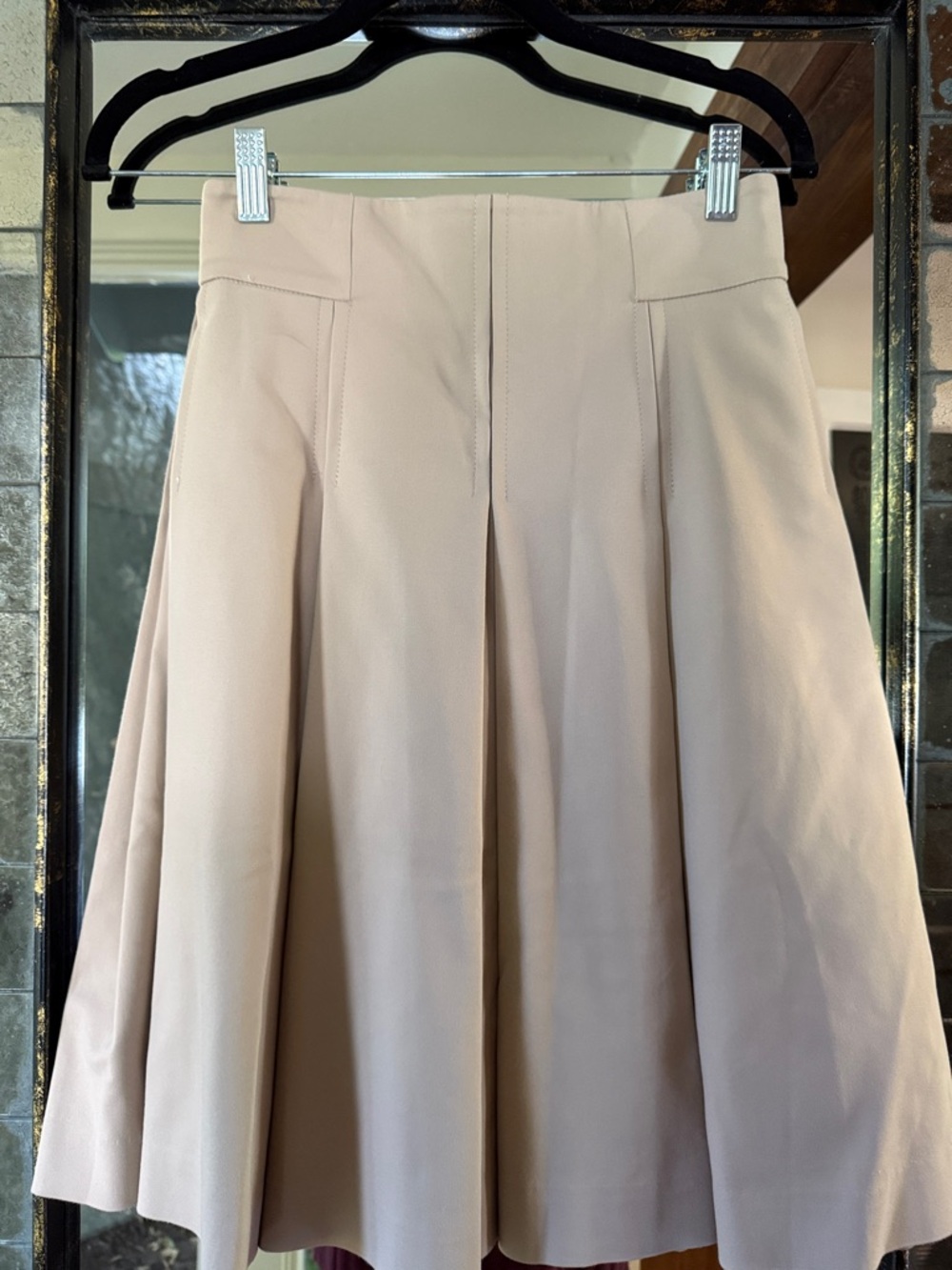 Akris Punto Khaki A-Line Pleated Skirt